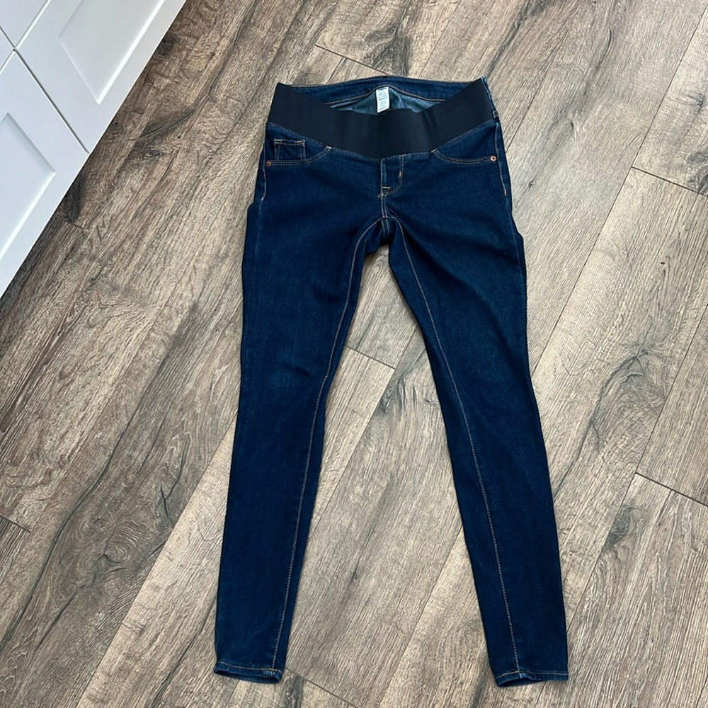 Old navy maternity rockstar jean leggings